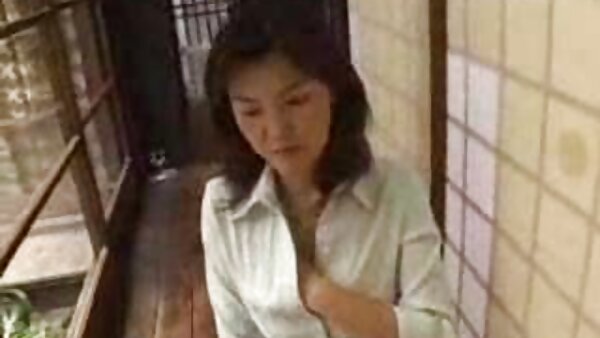 perempuan simpanan dan hambanya sebelum mengambil bahagian dalam seks jolok adegan seks bdsm