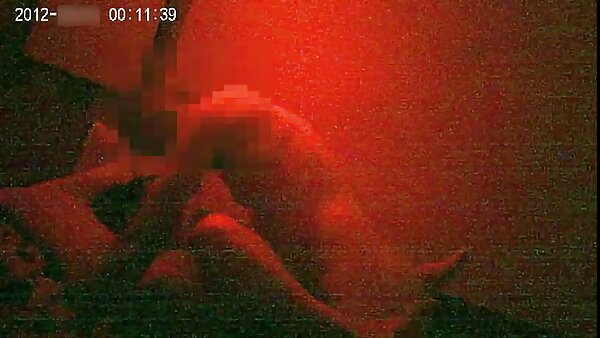 Trina Michaels membuat lubangnya ditembusi tepat di dalam gelanggang video sex mat saleh