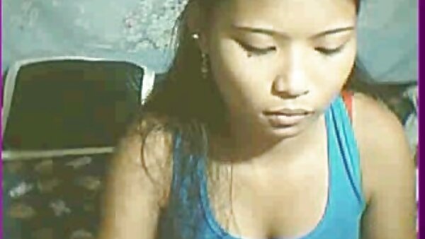 Seksi intai tetek Babe Savannah menunggang Dick dan mendapat Fucked di Lubang Punggungnya