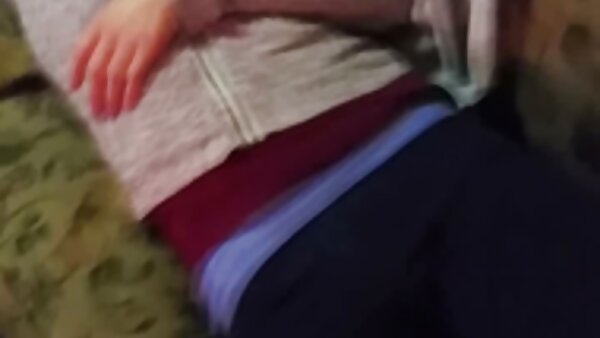 Jalang curvy Trina Michaels zon lucah dengan buah dada besar mendapat gaya mubaligh yang keras