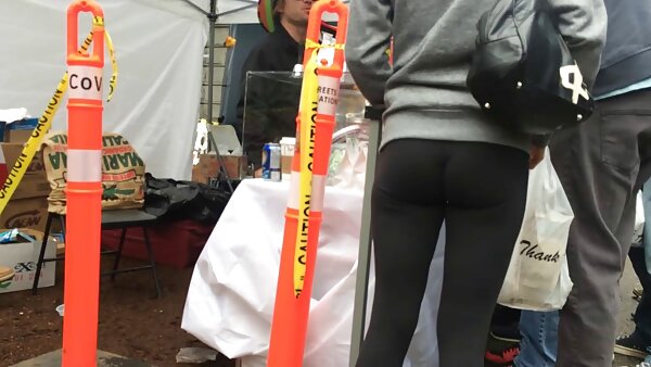 Bom menarik berambut gelap Nikki Daniels mendapat kacau keras video lucah ibu mengandung