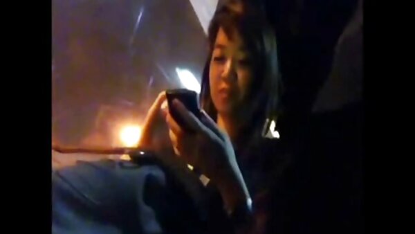 SAKURA HIME yang kelihatan sedap video lucah awek korea melompat pada zakar tegap dalam gaya gadis koboi
