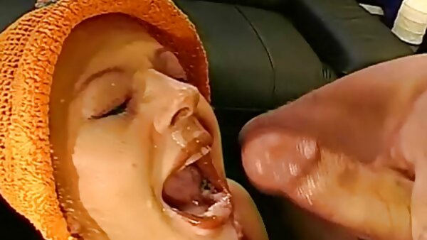 Memikat video wanita melancap hottie Viola mendapat beliau titties dan pantat diurut
