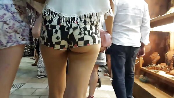 Remaja kurus dalam sandal Germiona adalah fucked pada kamera pov uitm lucah